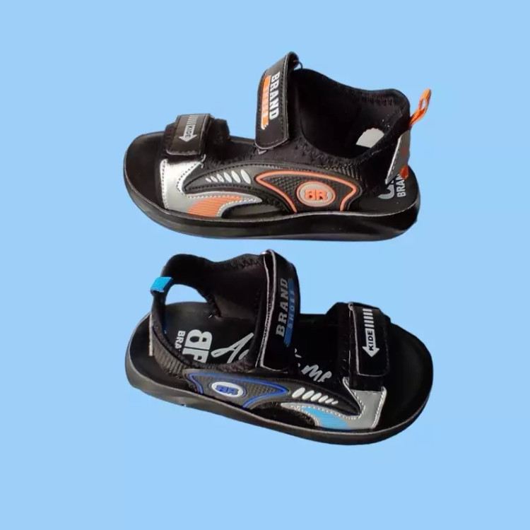 صندل تابستانی پسرانه مدل برند