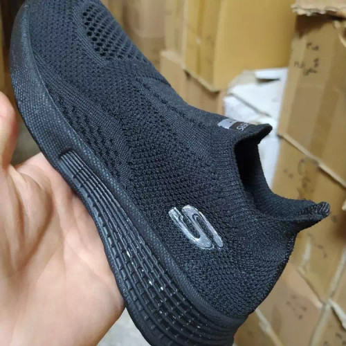 کفش ورزشی پیاده روی جورابی بافت اس