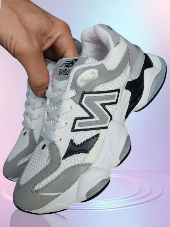 کفش نیوبلانس 9060