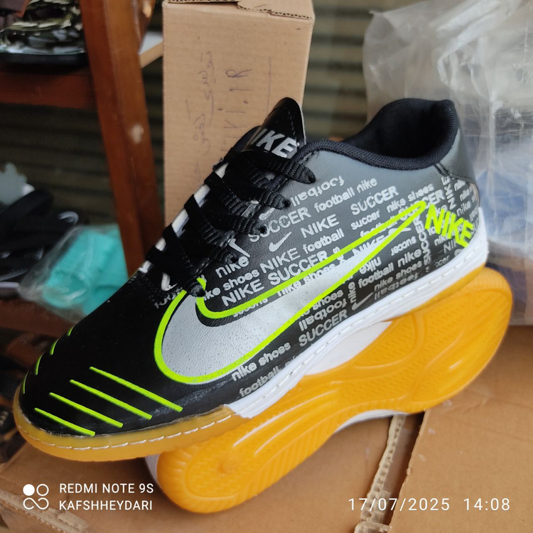 کفش فوتبال سالنی NIKE SUCCER