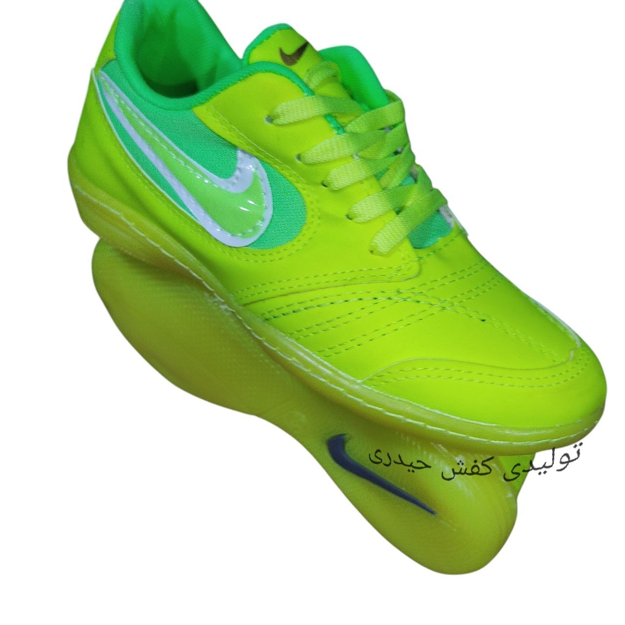 کفش ورزشی فوتبال سالنی نایک سوپر فلای لونارلُن