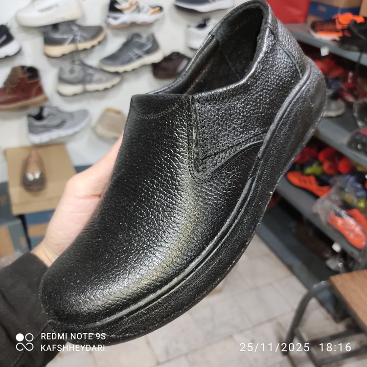 کفش طبی چرم مردانه نمای جلو