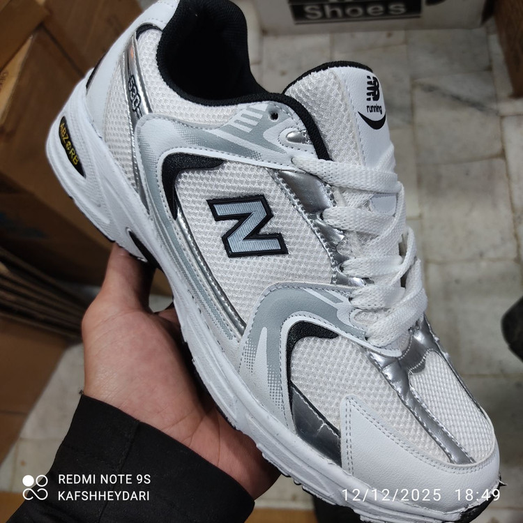 کتانی نیوبالانس 530NB نمای بغل