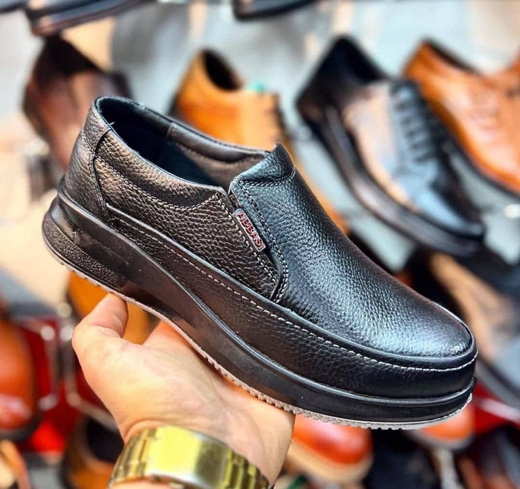 کفش طبی راحتی تمام چرم مردانه مدل ساعتی