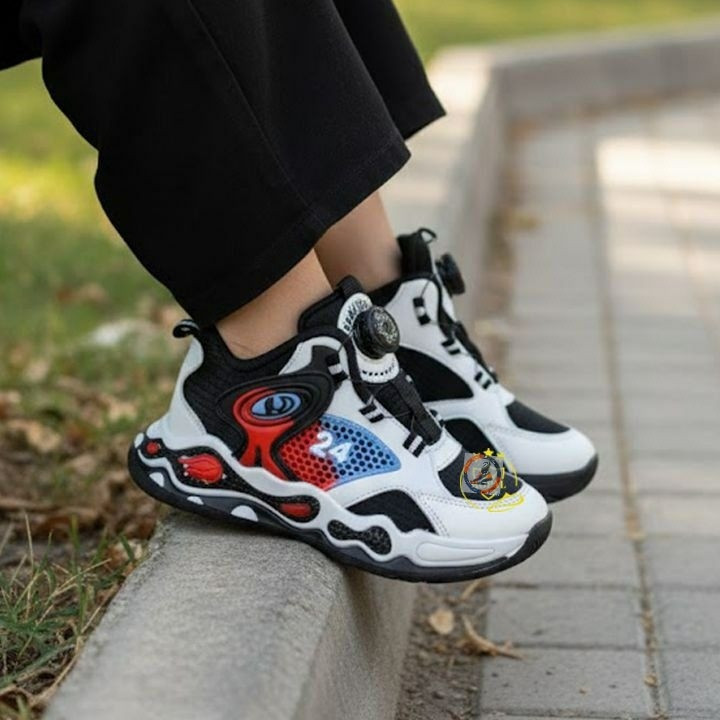 کتانی بچگانه مدل جردن 24 بند پیچی