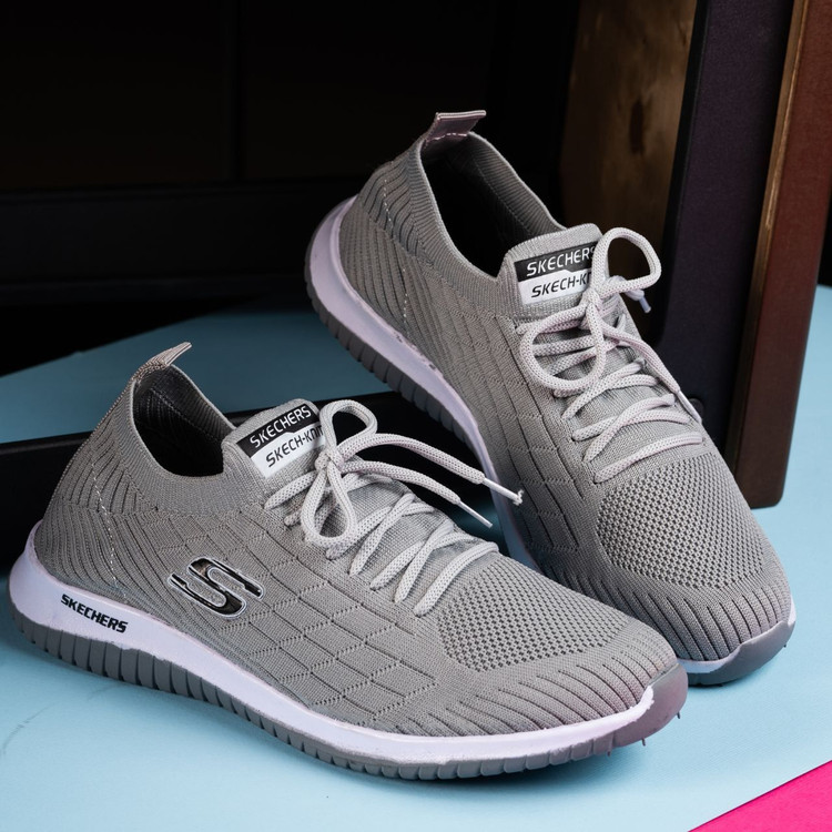 کتانی راحتی بافت جورابی اسکیچرز پیاده روی با زیره ایربولینگ - نمای بالا