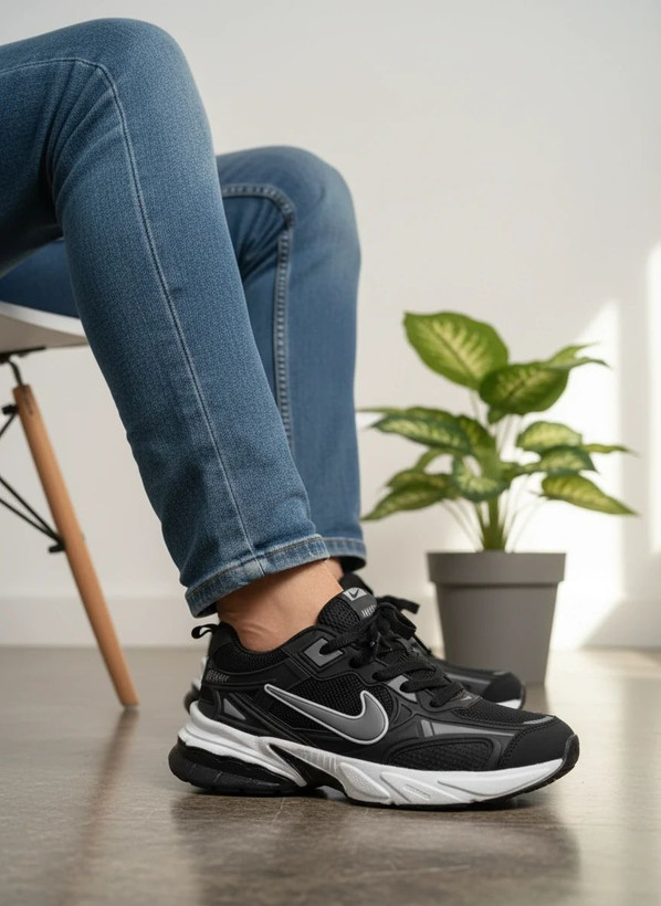 NIKE V2 کتونی نایک V2