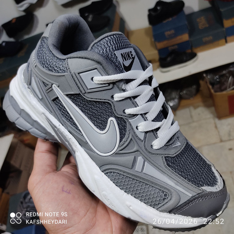 NIKE V2 کتونی نایک V2